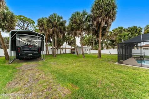 498 Chamberlin Avenue NW Palm Bay FL 32907