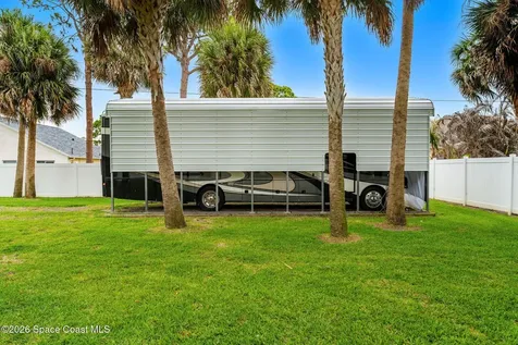 498 Chamberlin Avenue NW Palm Bay FL 32907