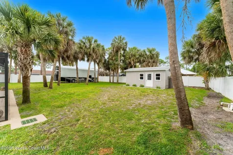 498 Chamberlin Avenue NW Palm Bay FL 32907