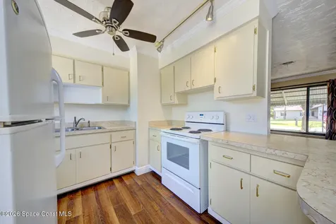 990 Hibiscus Street Cocoa FL 32927