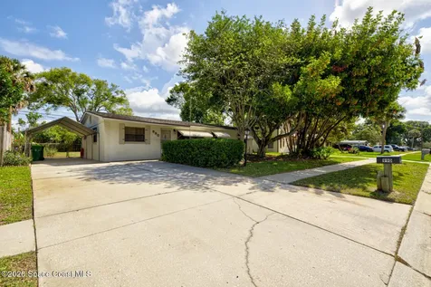 990 Hibiscus Street Cocoa FL 32927