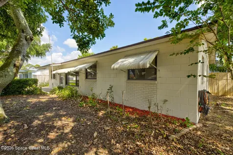 990 Hibiscus Street Cocoa FL 32927