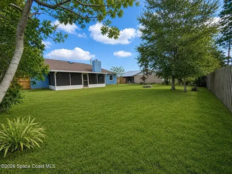 252 Emerson Drive NW Palm Bay FL 32907