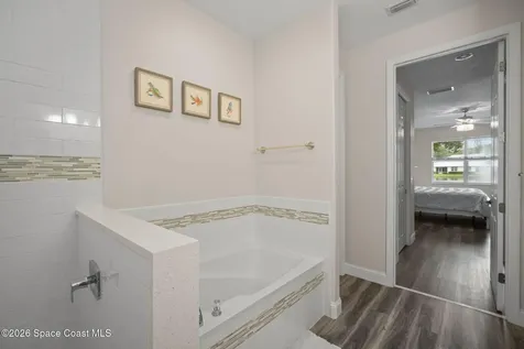 406 Pineapple Square SW Vero Beach FL 32962