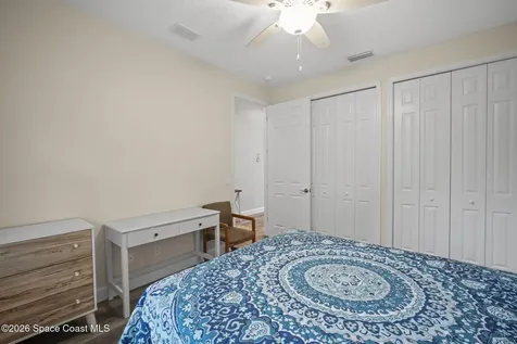 406 Pineapple Square SW Vero Beach FL 32962