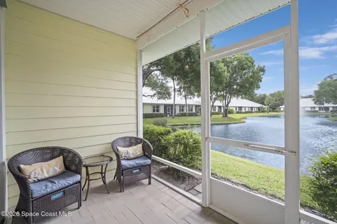 406 Pineapple Square SW Vero Beach FL 32962