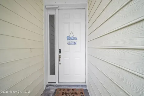 406 Pineapple Square SW Vero Beach FL 32962