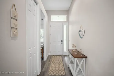 406 Pineapple Square SW Vero Beach FL 32962