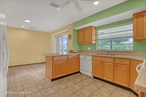 431 Ellington Avenue SE Palm Bay FL 32909
