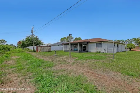 431 Ellington Avenue SE Palm Bay FL 32909
