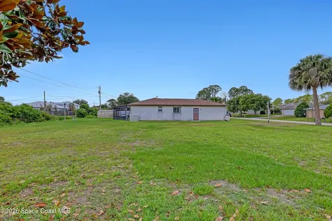 431 Ellington Avenue SE Palm Bay FL 32909