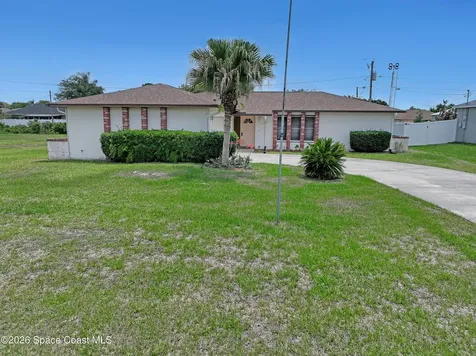 431 Ellington Avenue SE Palm Bay FL 32909