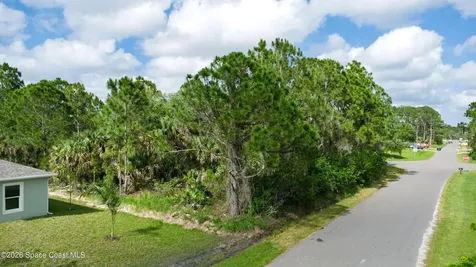 509 Fellenz Street SW Palm Bay FL 32908