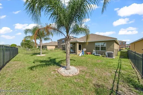 3250 Burrowing Owl Drive Mims FL 32754