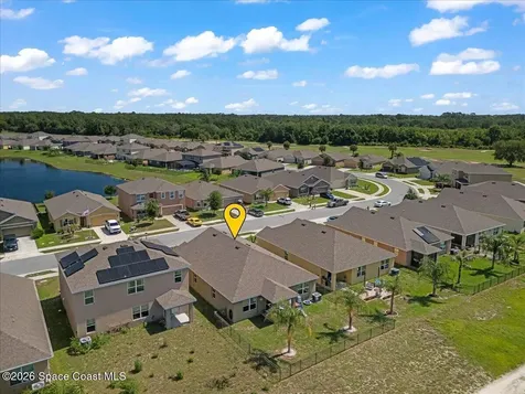3250 Burrowing Owl Drive Mims FL 32754