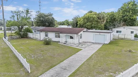 1525 Thornton Avenue Titusville FL 32780