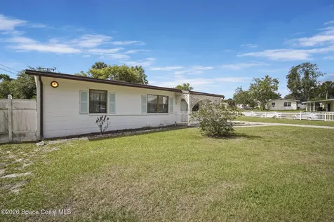 1525 Thornton Avenue Titusville FL 32780