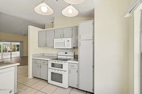 1679 Ticonderoga Court Titusville FL 32796