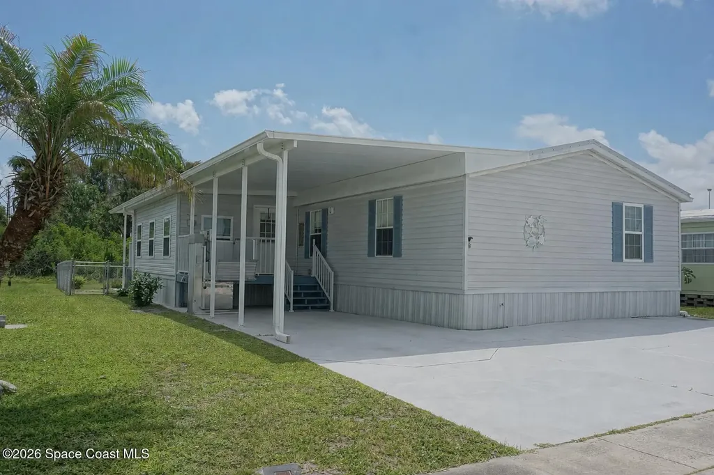 1819 Seagrape Street NE Palm Bay FL 32905