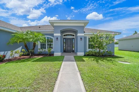 561 Fitchburg Street SW Palm Bay FL 32908