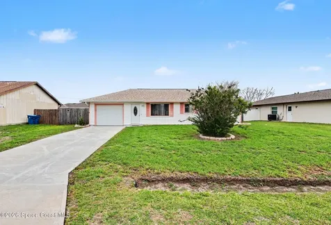 571 Firestone Street NE Palm Bay FL 32907