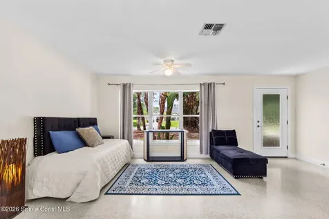 965 Palo Alto Street SE Palm Bay FL 32909
