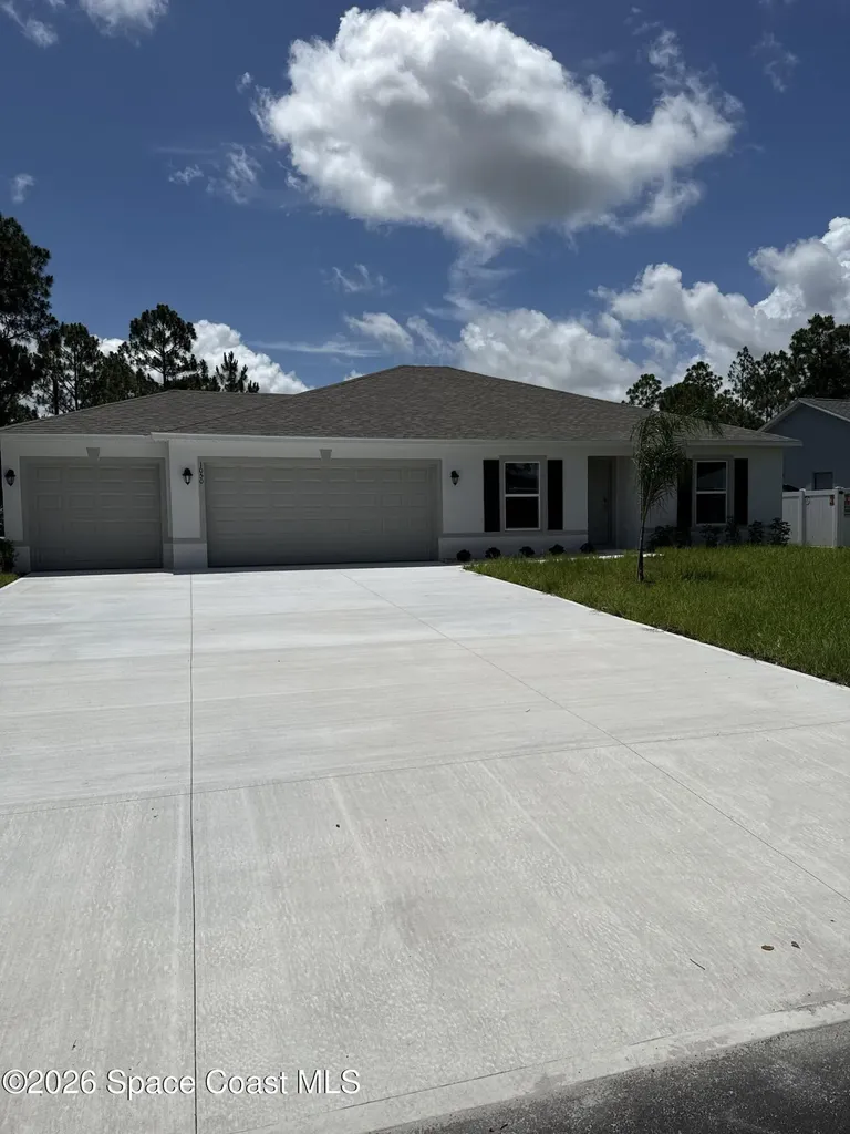 1050 San Matio Street SE Palm Bay FL 32909
