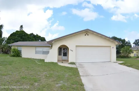 300 Darrow Avenue Melbourne FL 32901