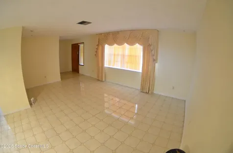 300 Darrow Avenue Melbourne FL 32901