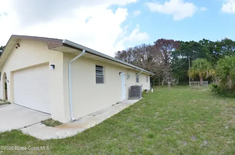 300 Darrow Avenue Melbourne FL 32901