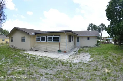 300 Darrow Avenue Melbourne FL 32901