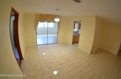 300 Darrow Avenue Melbourne FL 32901