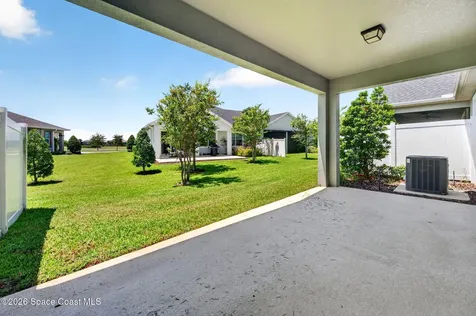 8523 Loren Cove Drive Melbourne FL 32940
