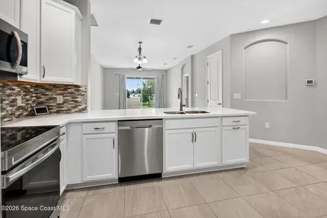 8523 Loren Cove Drive Melbourne FL 32940
