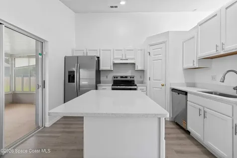 2126 Redwood Circle NE Palm Bay FL 32905