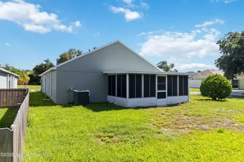2126 Redwood Circle NE Palm Bay FL 32905