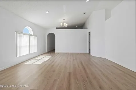 2126 Redwood Circle NE Palm Bay FL 32905