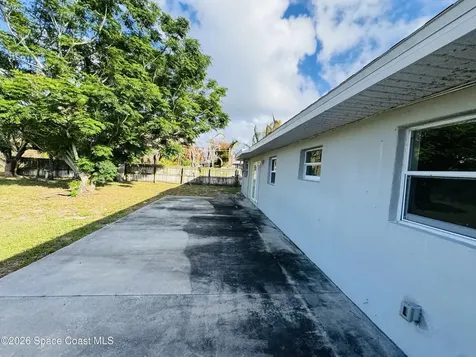 969 Burn Drive NE Palm Bay FL 32905