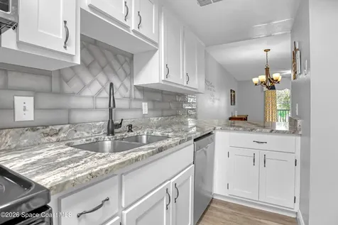 1010 Pine Tree Drive Indian Harbour Beach FL 32937