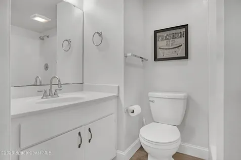 1010 Pine Tree Drive Indian Harbour Beach FL 32937