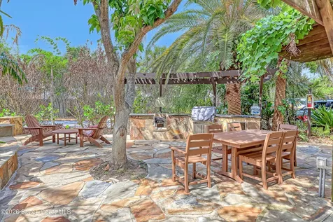 1010 Pine Tree Drive Indian Harbour Beach FL 32937