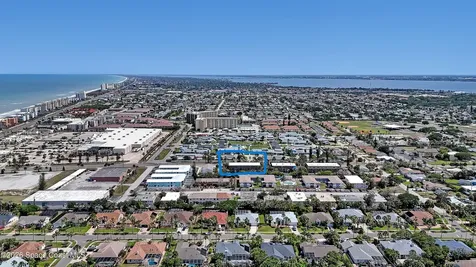 1010 Pine Tree Drive Indian Harbour Beach FL 32937