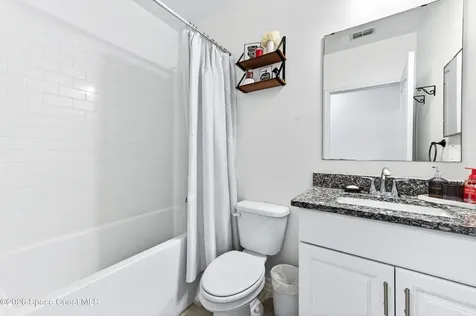 180 Dolphin Street SE Palm Bay FL 32909
