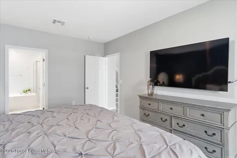 2593 Pinwherry Street NW Palm Bay FL 32907