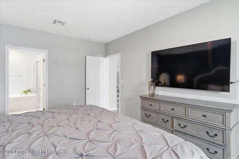 2593 Pinwherry Street NW Palm Bay FL 32907