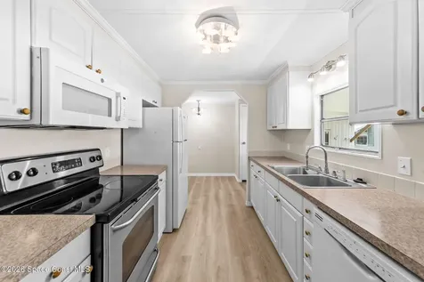 1005 Thrush Circle Barefoot Bay FL 32976
