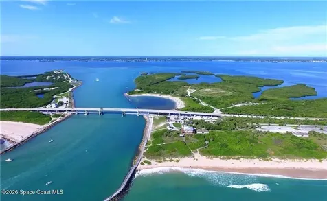 1005 Thrush Circle Barefoot Bay FL 32976