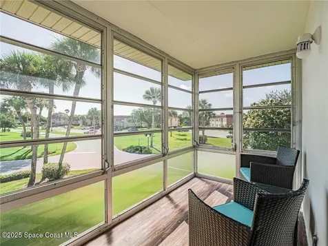 76 Royal Oak Drive Vero Beach FL 32962