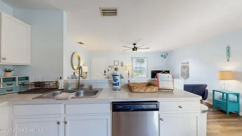 285 Monroe Avenue Cape Canaveral FL 32920