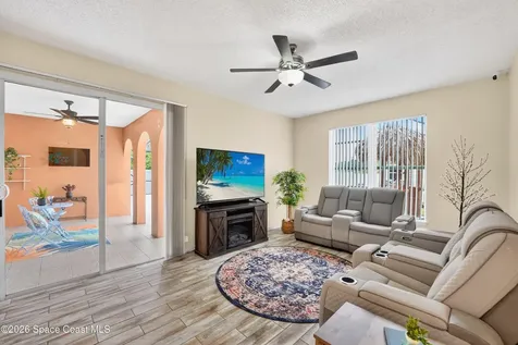 2020 Thisbe Avenue SE Palm Bay FL 32909